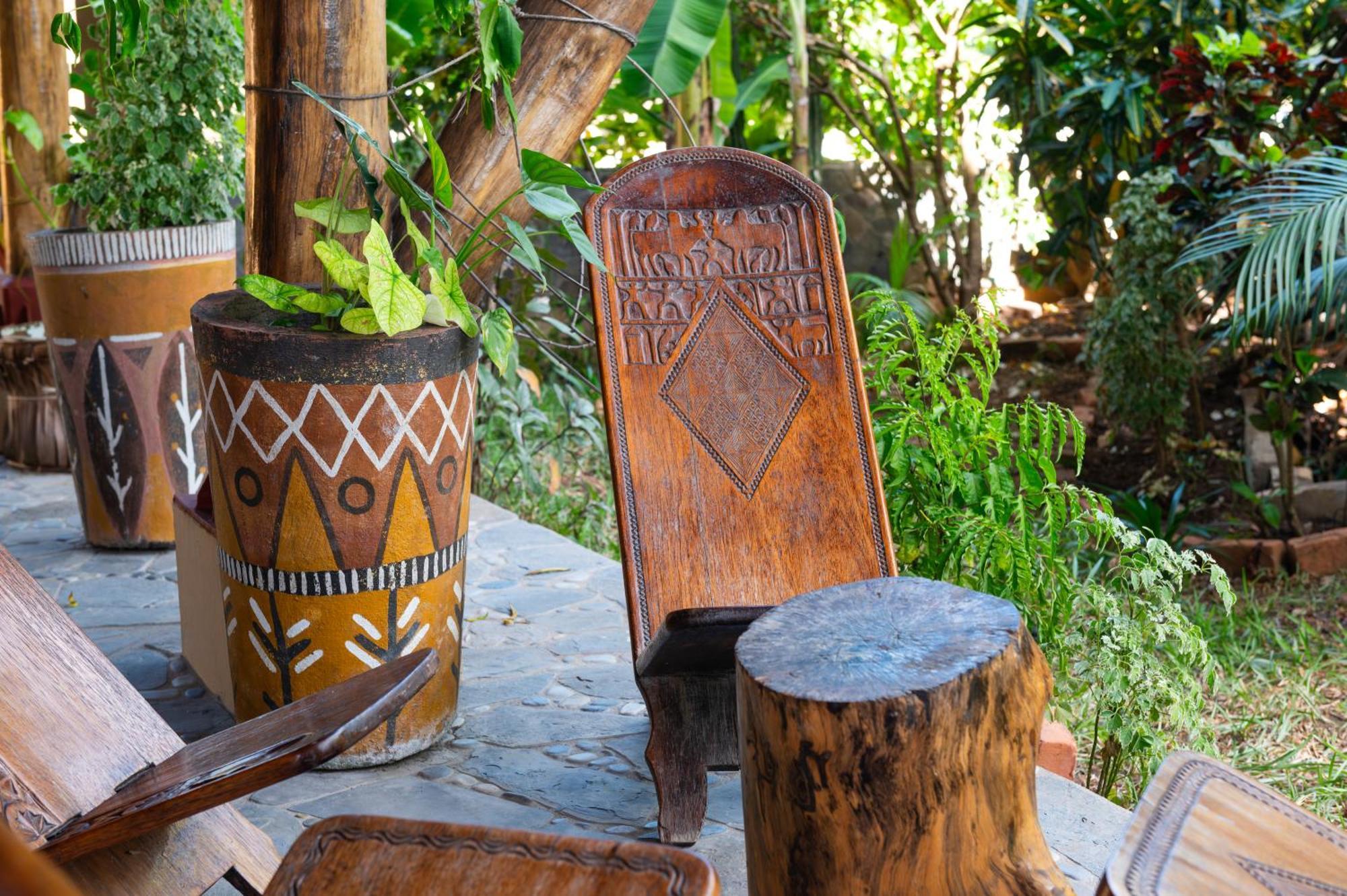 Shambala Madagascar: Beachfront Lodge And Adventures Ambolobozo Exterior foto