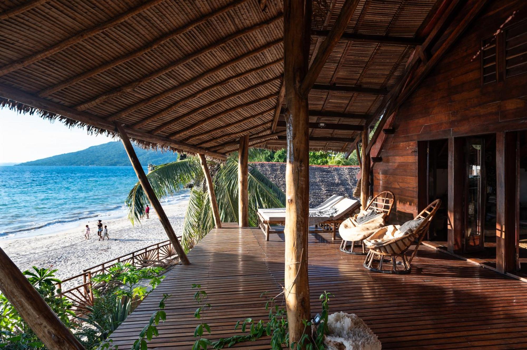Shambala Madagascar: Beachfront Lodge And Adventures Ambolobozo Exterior foto